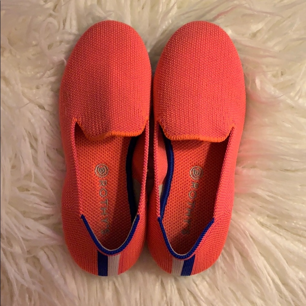 SHRUNKEN kids Rothy’s sz 13 Flamingo